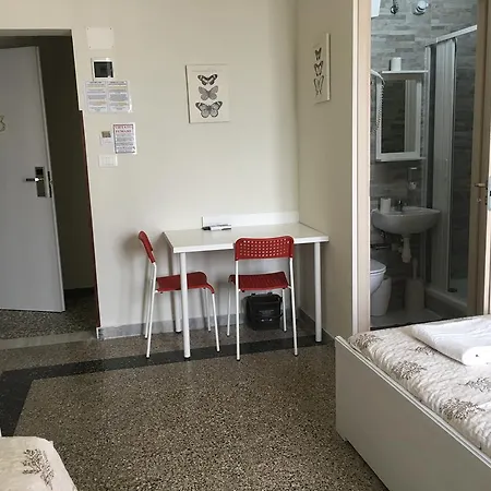 Aliante Turist House Bed & Breakfast Pisa