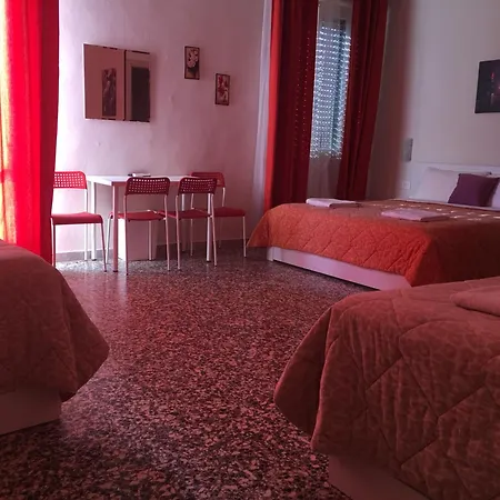 Aliante Turist House 3* Pisa