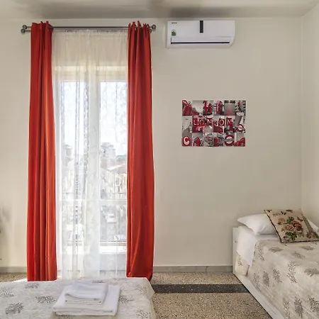 Aliante Turist House 3*