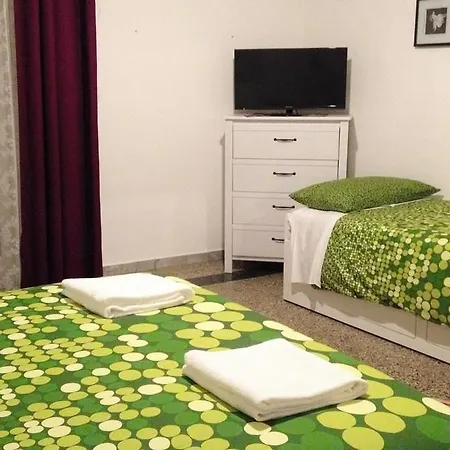 Aliante Turist House Bed & Breakfast Pisa