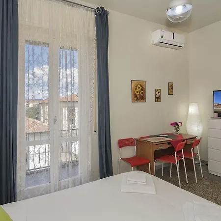 Aliante Turist House 3* Pisa