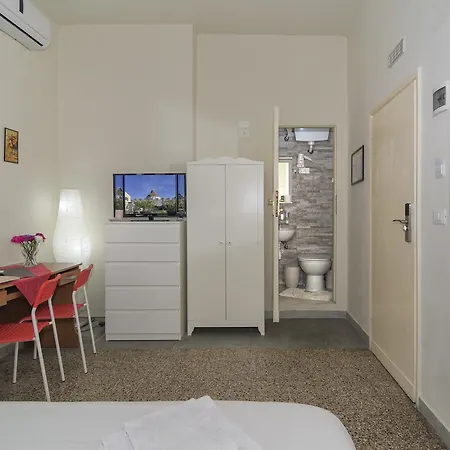 Aliante Turist House 3*