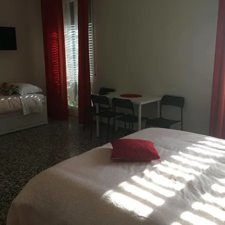 Aliante Turist House Pisa