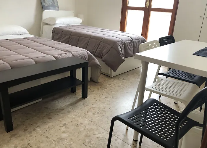 Bed & Breakfast Aliante Turist House Pisa