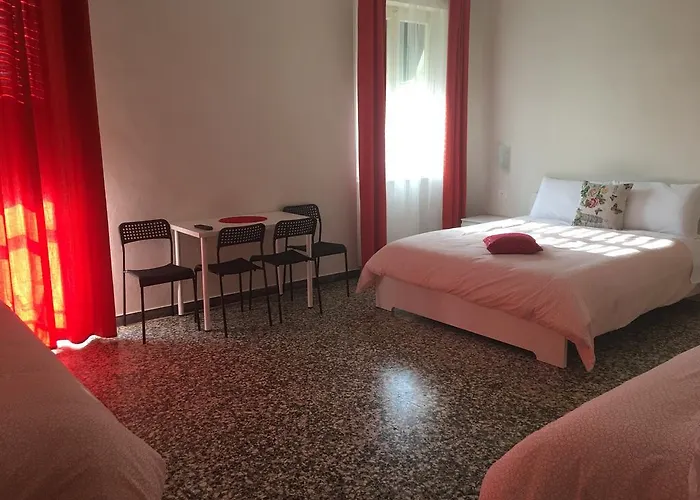 Bed & Breakfast Aliante Turist House 3*