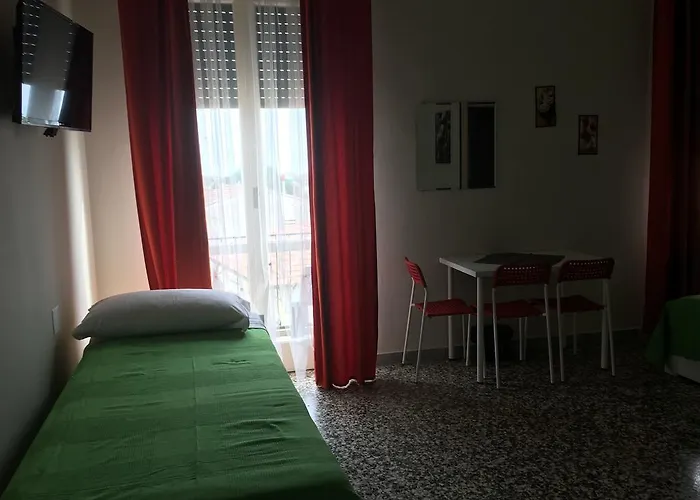 Bed & Breakfast Aliante Turist House Pisa